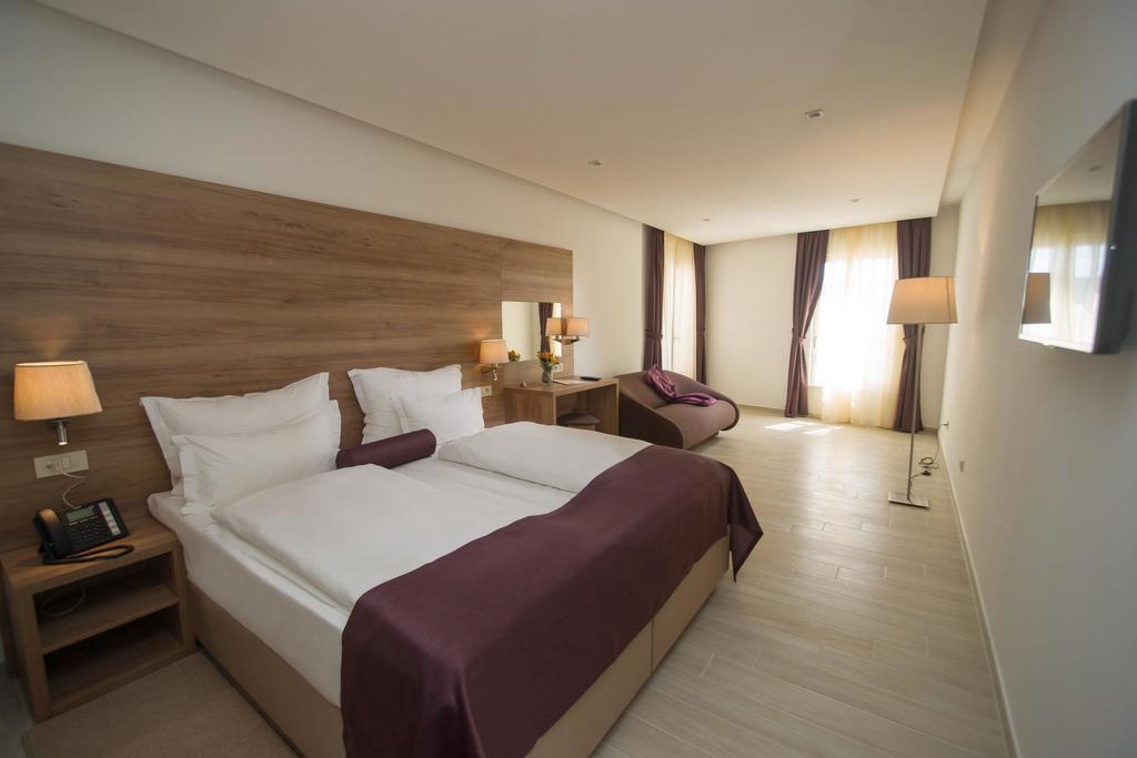 Hotel Biokovo Makarska Luaran gambar